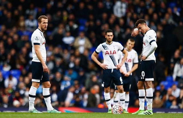 LPL whistleblower： 关于 JD Gaming 中路选手 Yagao 的转会期没有消息，他可能会选择在2025年休息！