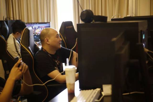 CSGO大赛IEM达拉斯即将开打，强队却纷纷退出？